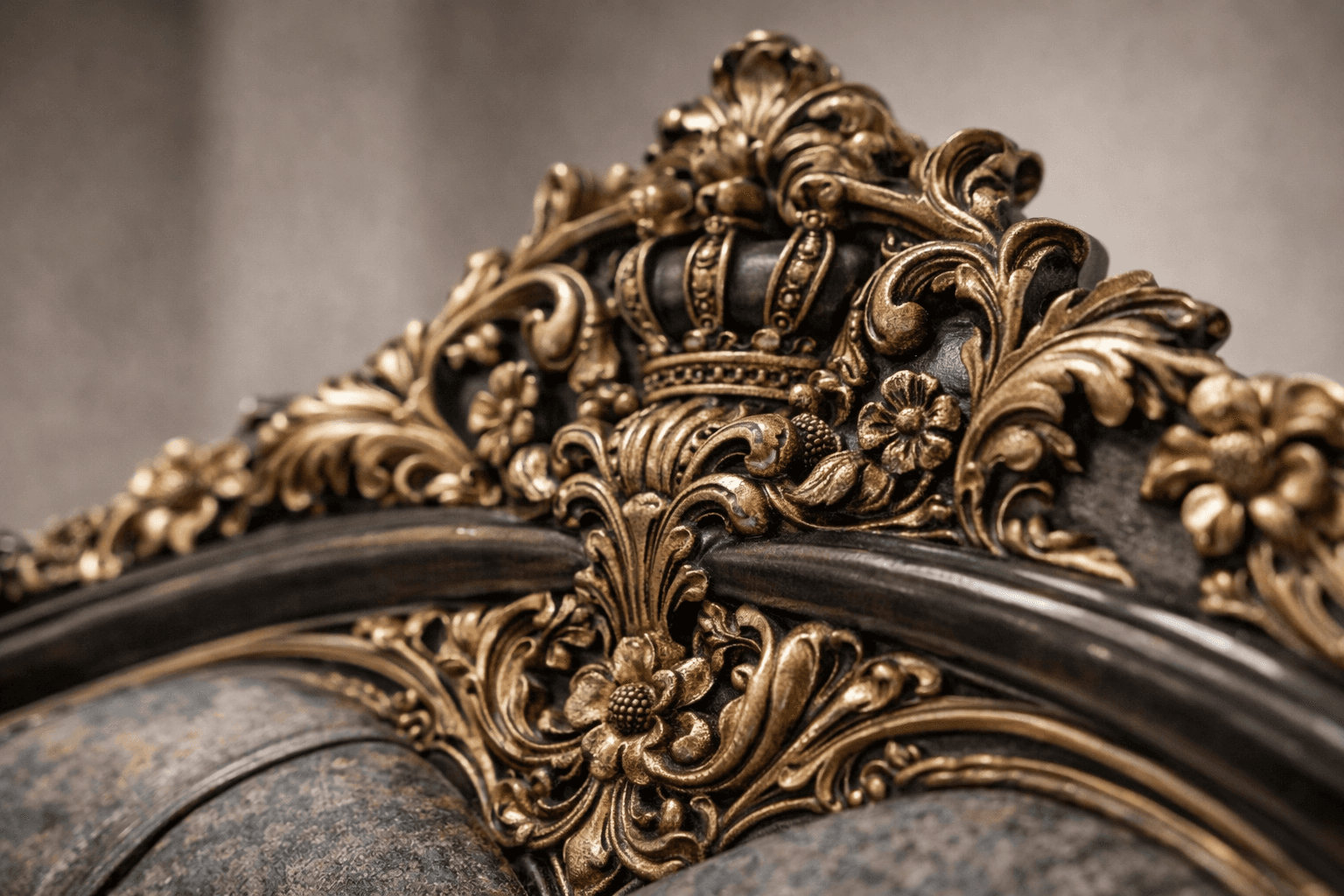  Royal Noir Heritage Carved Living Room Set - View 3